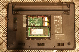 Eee PC 4G (701) - Covers on