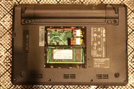 Eee PC 4G (701) - VX Nano receiver in place