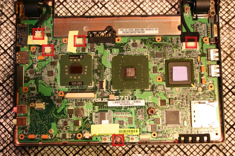 Computers/EeePC/701/EeePC701_dismantle_11.jpg