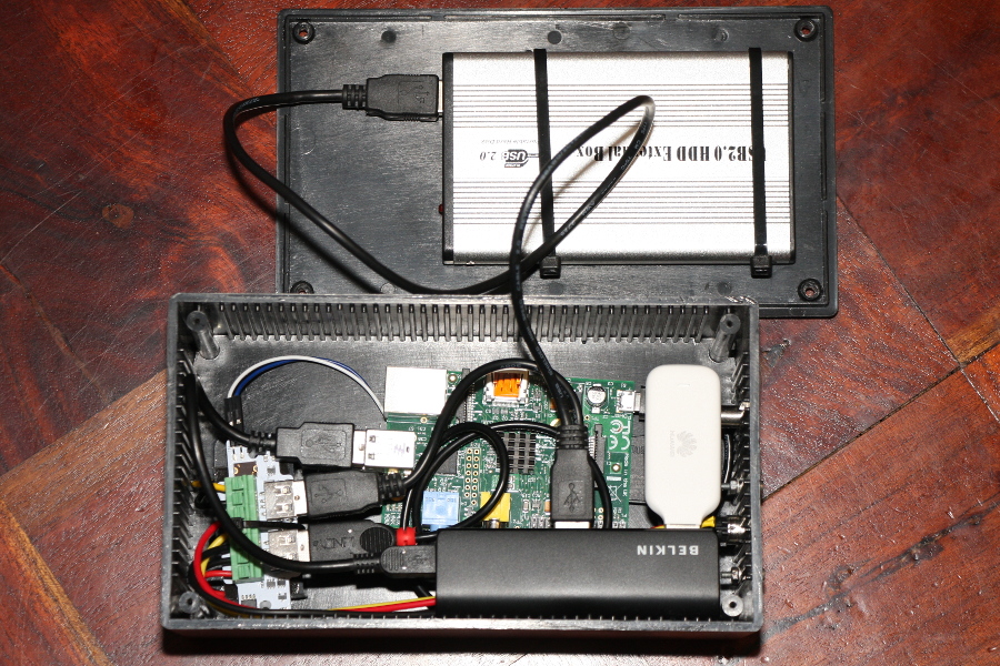 Computers/RaspberryPi/CarServer4.jpg