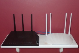 Netgear D7000 and TP-Link TP-WA1201